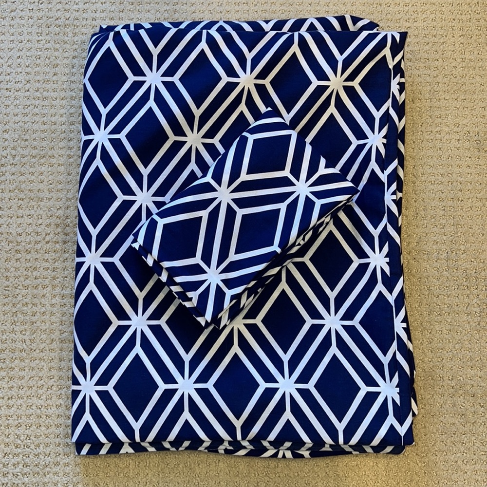 Pottery Barn Dorm/Teen duvet, sham twin blue navy white geometric pattern. - Picture 2 of 8